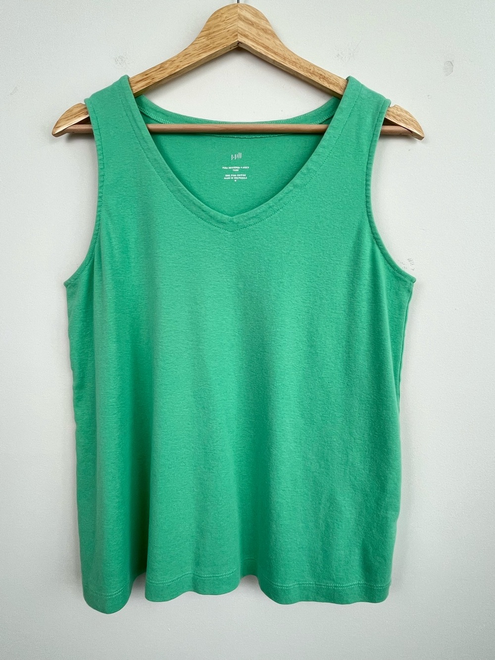 J.Jill green 100% Pima cotton rounded v-neck tank top, medium.
